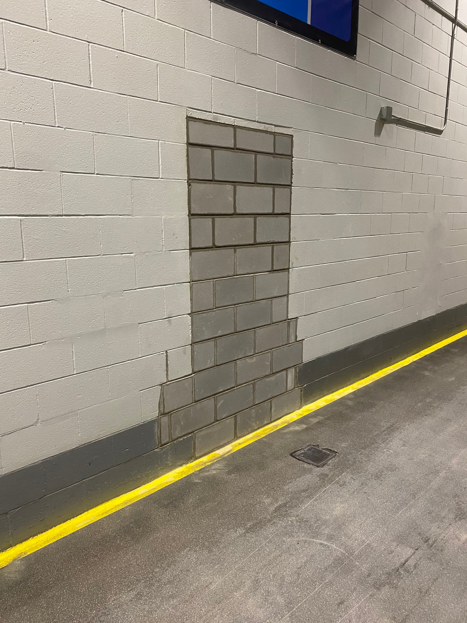Veneer Closure for Wall Openings