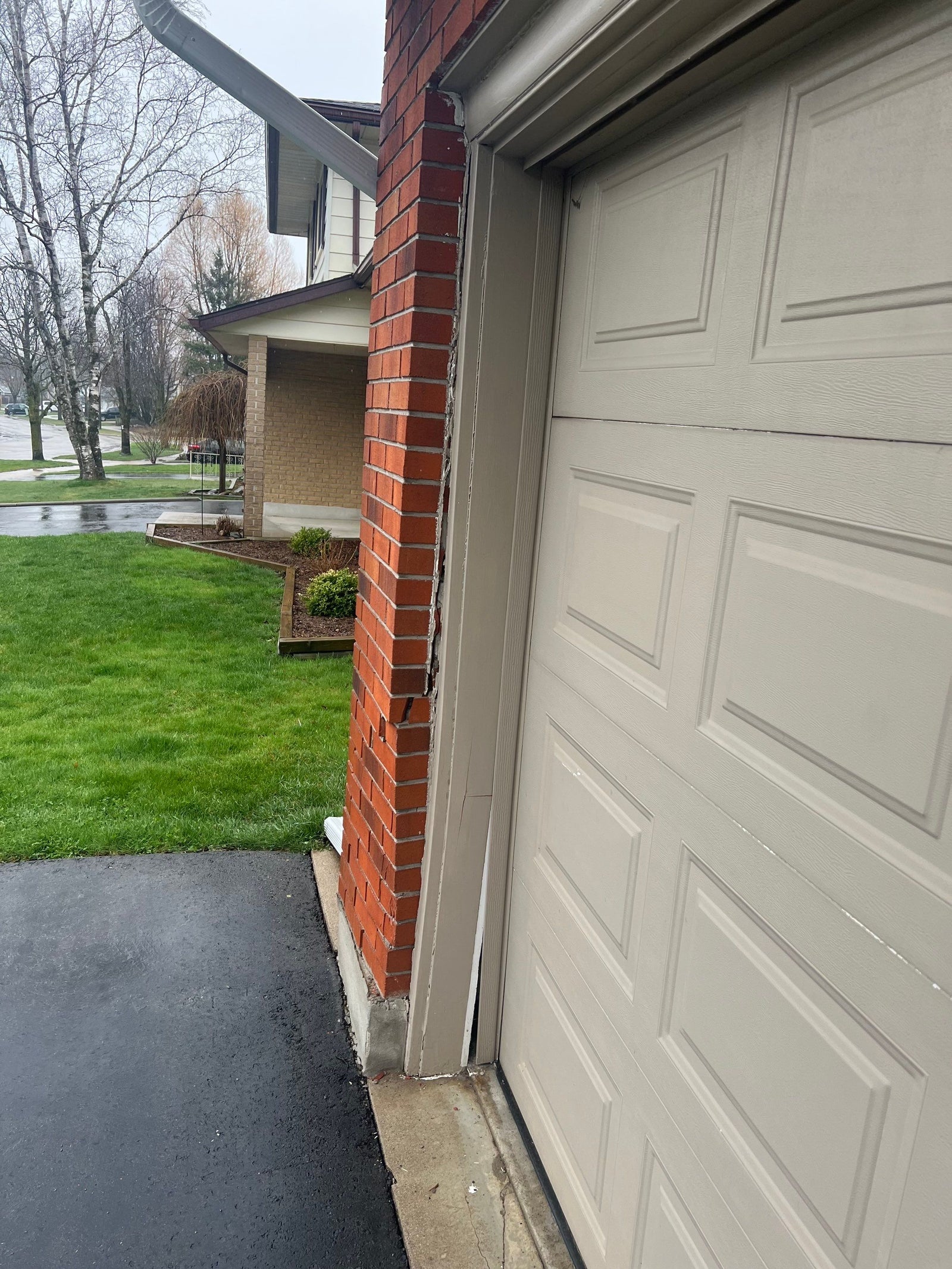 Brick Veneer Repairs: Vehicle Collisions