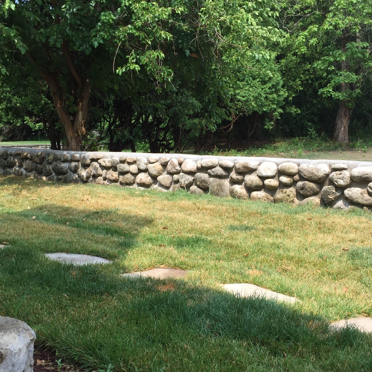 Natural stone garden wall for outdoor landscaping